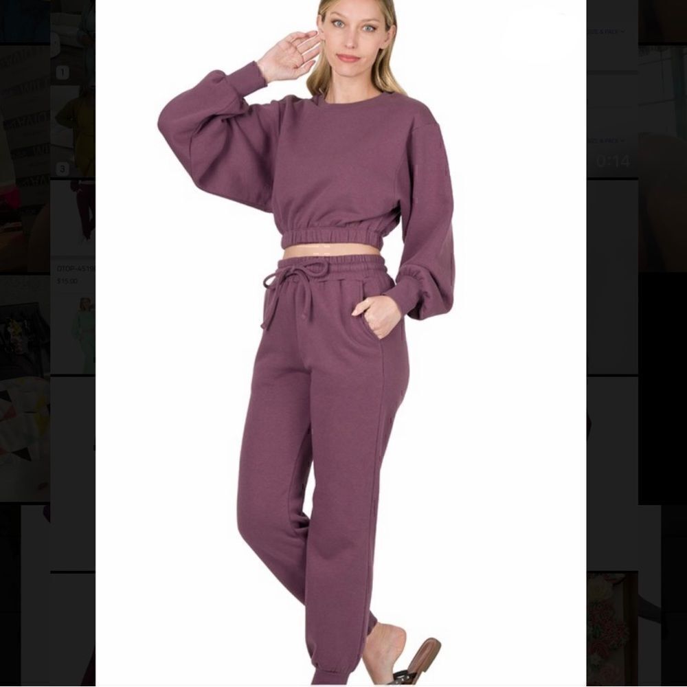 43. Zenana Purple Cropped Sweatshirt And Highwaist Joggers with drawstring NWT
